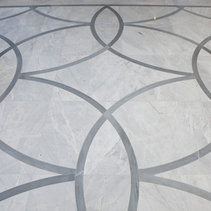 Presentation centre j6r2318026