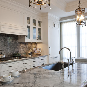 Presentation centre j6r2423070